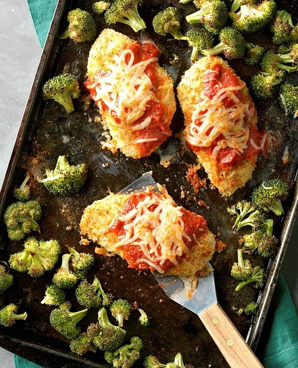 Sheet-Pan Chicken Parmesan