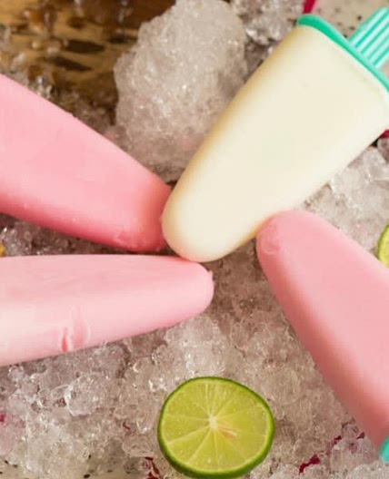 Polo de yogurt helado