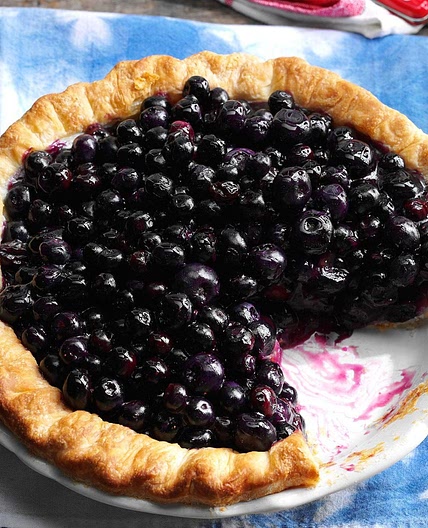 Cape Cod Blueberry Pie