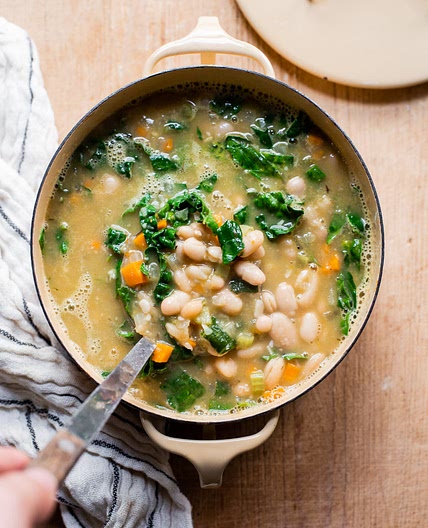 Instant Pot White Bean and Kale Soup