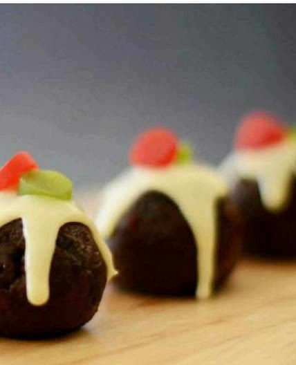 Mini Christmas puddings