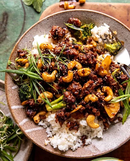 D'licious Crispy Cashew Chicken