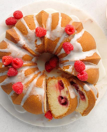 Raspberry Moscow Mule Cake