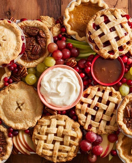 Dessert pie charcuterie board