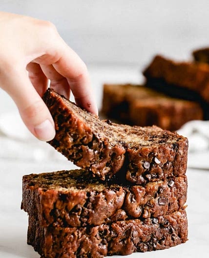 D'licious Banana Chocolate Chip Cake (Banana Bread)