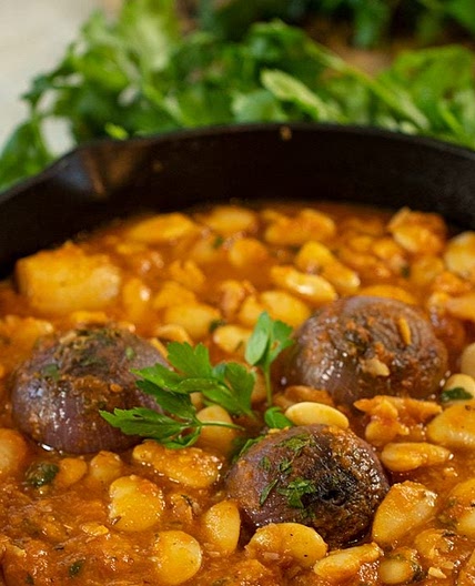 Greek Stifado Bean Stew: Giant Beans with Shallots