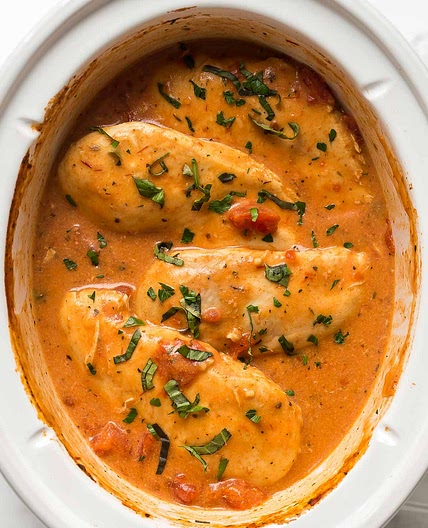 Slow Cooker Creamy Tomato Basil Chicken