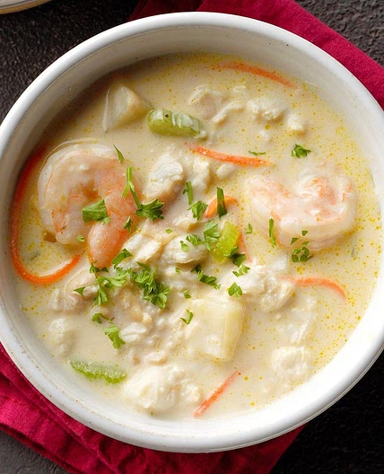 Rich Seafood Chowder