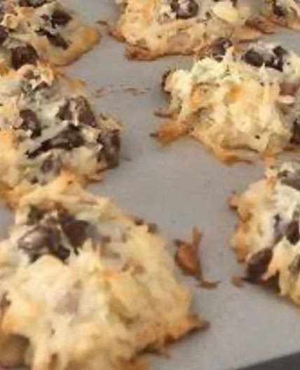 Keto Almond Joy Cookies