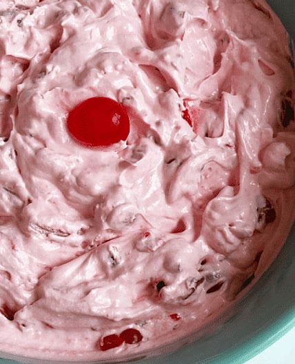 Grandma's Cherry Pie Filling Salad Recipe
