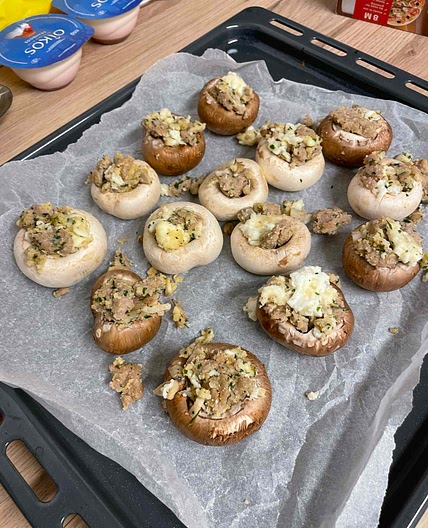 Monique gevulde champignon