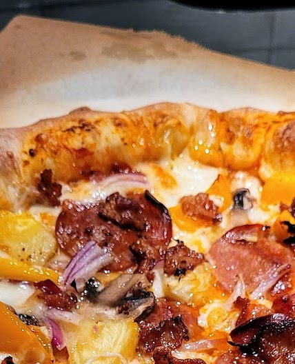 Pizza with the Works