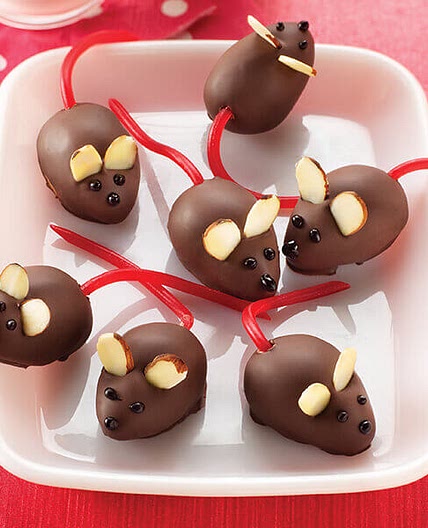 Peanut Butter Christmas Mice