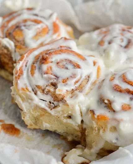 Greek Yogurt Cinnamon Rolls