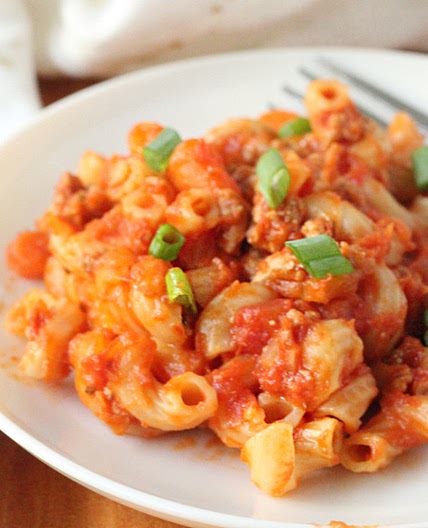 One Skillet Cheesy Pasta and Ground Turkey