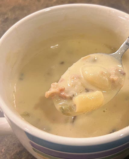 Dave's New England Clam Chowder