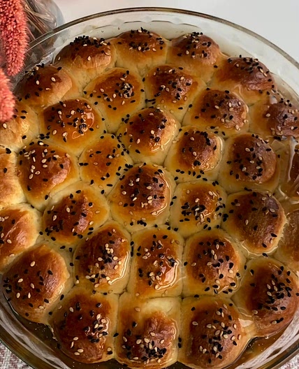 Honeycomb Bread (Khaliat Al Nahl - خلية نحل)