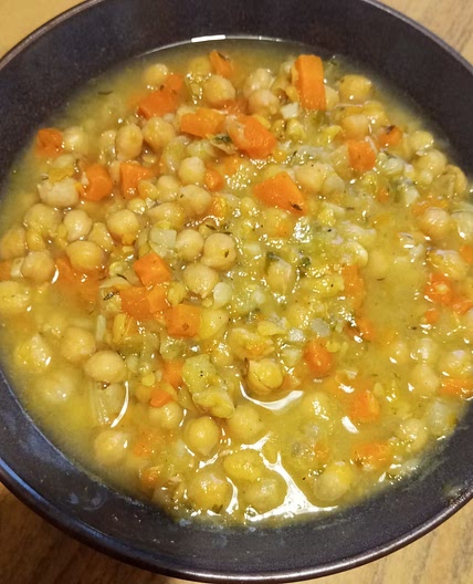 Greek chickpea stew (revithada)