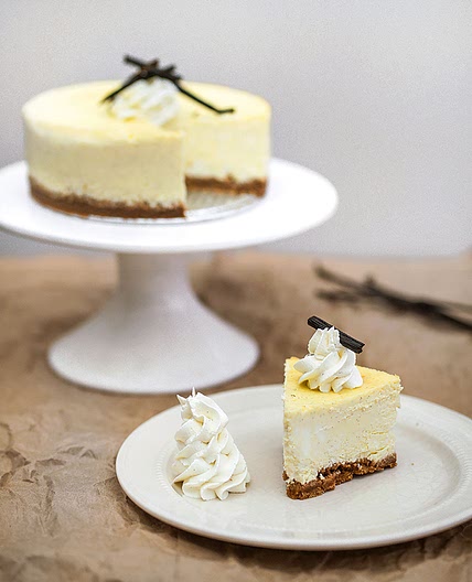 Vanilla Bean Cheesecake - Obsessive Cooking Disorder