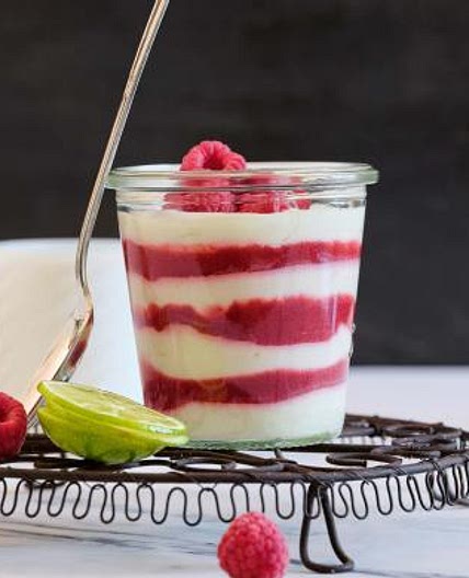 Limetten-Himbeer-Schichtcreme