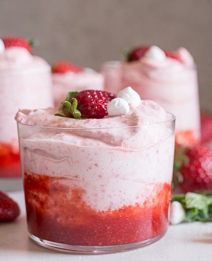 Easy Fresh Strawberry Mousse