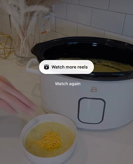 Slow Cooker Broccoli Cheddar Soup 