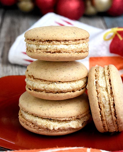 Spiced Mincemeat Macaron
