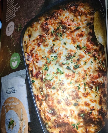 Fusili no forno com vegetais (baked fusilli with vegetables)