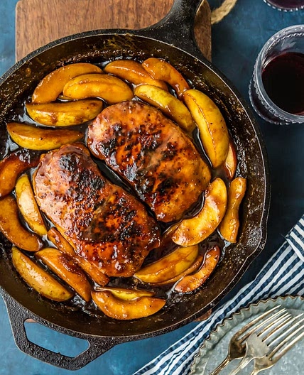 Air Fryer Pork Chops with Apples and Cinnamon