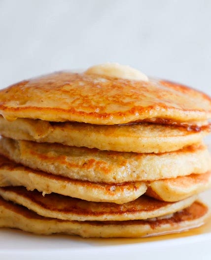 Healthier Oatmeal Apple Pancakes
