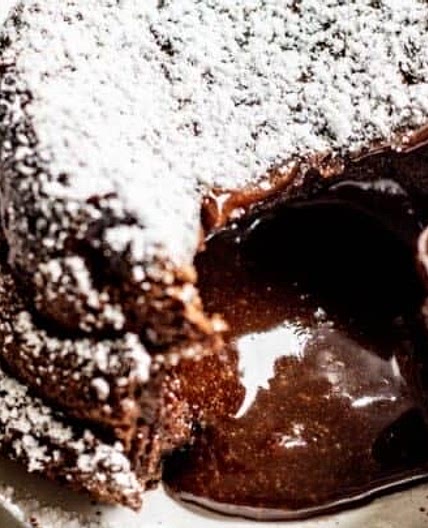 Air Fryer Chocolate Lava Cakes