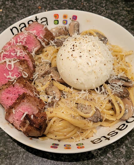 Truffelpasta met Burrata en Biefstuk