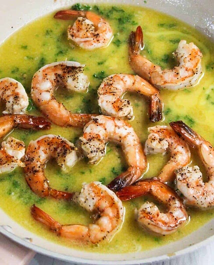Shrimp Scampi Skillet
