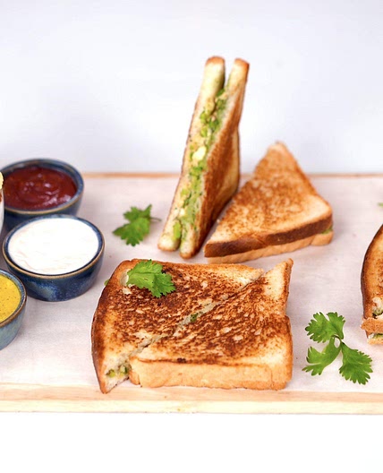 Matar Paneer Sandwich