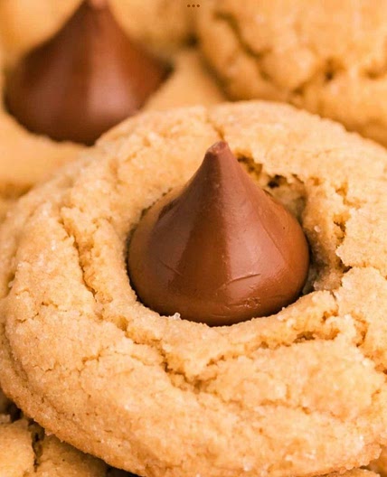 Peanut Butter Blossom Cookies - My Incredible Recipes
