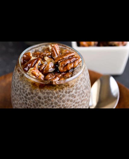 Sticky buns chia pudding