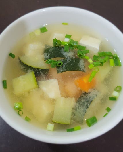 Easy and Healthy Miso Soup