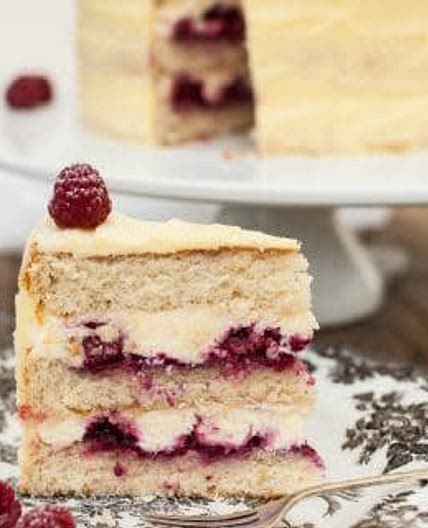 Frostbitten Raspberry Cake