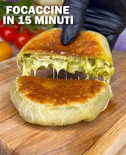 🥪 FOCACCINE IN PADELLA senza lievitazione😋 Pronte in 15 minuti! 
