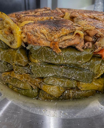 Stuffed grape leaves with chicken 