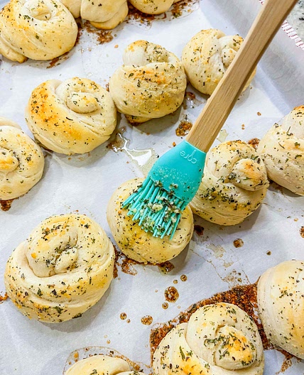 Biscuit Dough Garlic Knots 