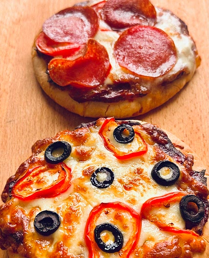 8 Minute Air-fryer Pitta Pizza 