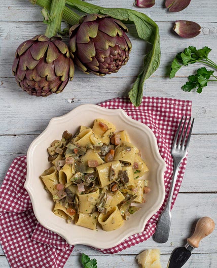 Pasta con carciofi