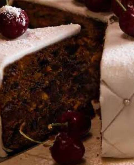 Deluxe Fruit Cake