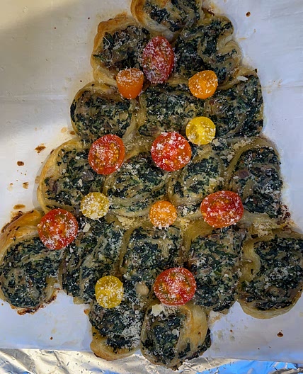 Spinach and Ricotta Puff Pastry Christmas Tree