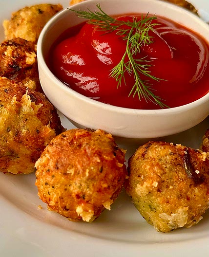 Crispy Cheesy Broccoli Pops 
