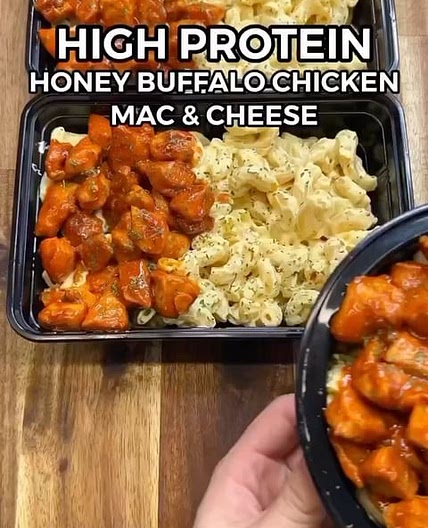Honey Buffalo Chicken Mac & Cheese!🔥