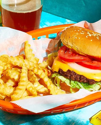 Smash burgers with yummy sauce!