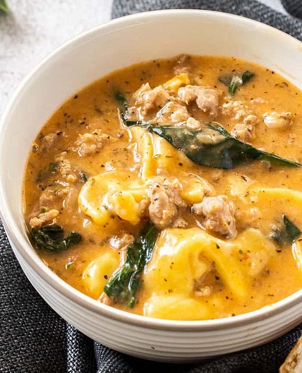 Creamy Instant Pot Tortellini Soup