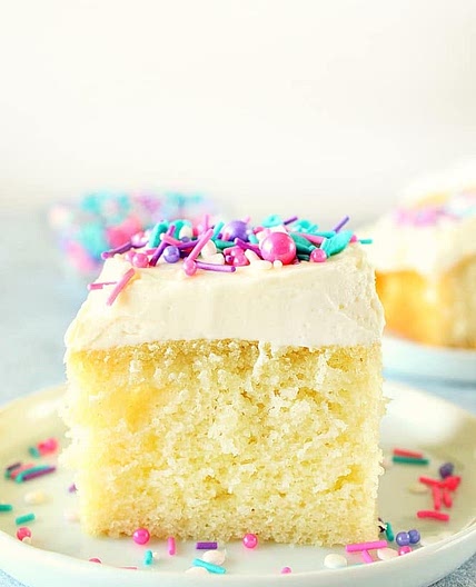 Easy Vanilla Cake